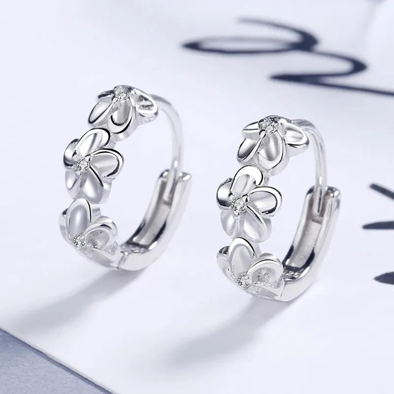 Boucles d’oreille à l’aiguille en argent sterling 925